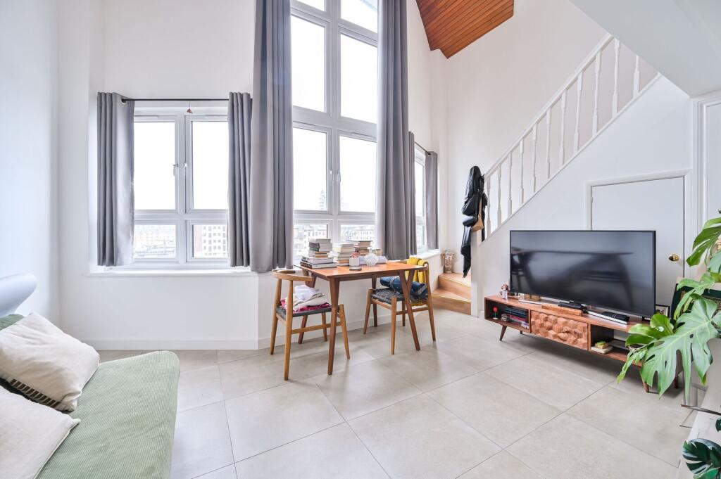 1 bed 1st Floor Flat for rent in London. From Foxtons - London Bridge 1 bed 1st Floor Flat for rent in London. From Foxtons - London Bridge