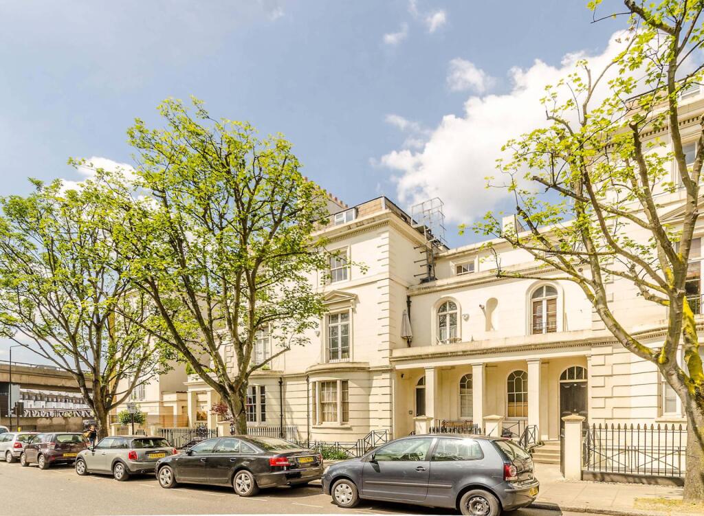 3 bed 1st Floor Flat for rent in London. From Foxtons - Maida Vale