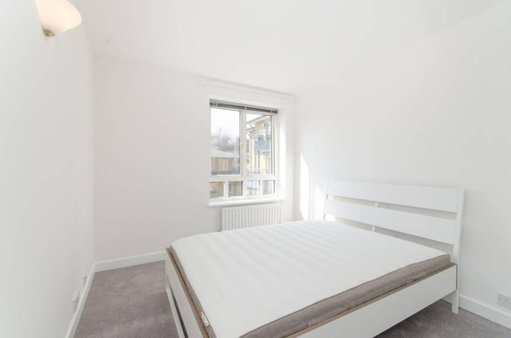1 bed 1st Floor Flat for rent in London. From Foxtons - Maida Vale