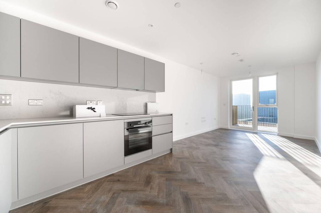 1 bed 1st Floor Flat for rent in London. From Foxtons - Maida Vale