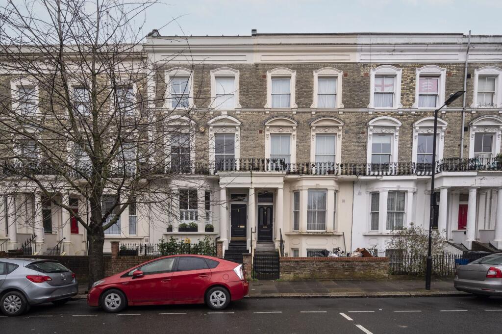 1 bed 1st Floor Flat for rent in London. From Foxtons - Maida Vale