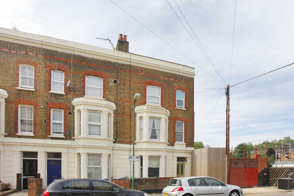 2 bed 1st Floor Flat for rent in Paddington. From Foxtons - Maida Vale