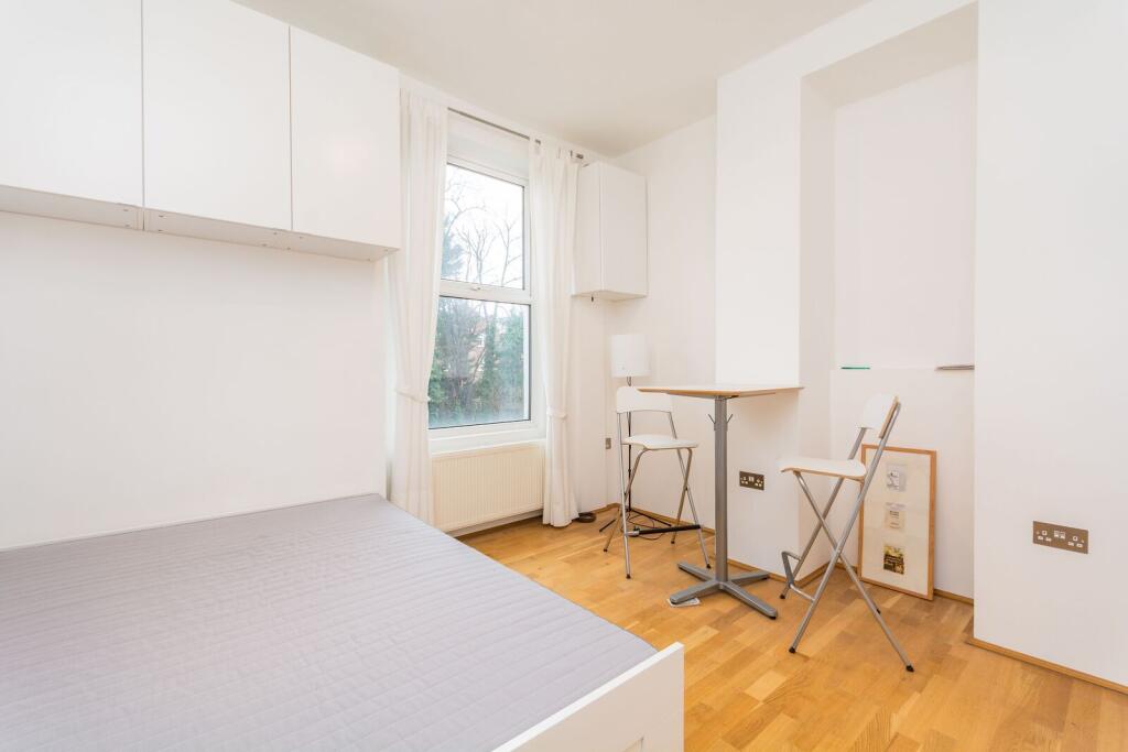 4 bed Studio for rent in Paddington. From Foxtons - Maida Vale