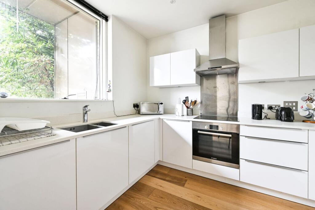 2 bed Annexe for rent in London. From Foxtons - Maida Vale 2 bed Annexe for rent in London. From Foxtons - Maida Vale