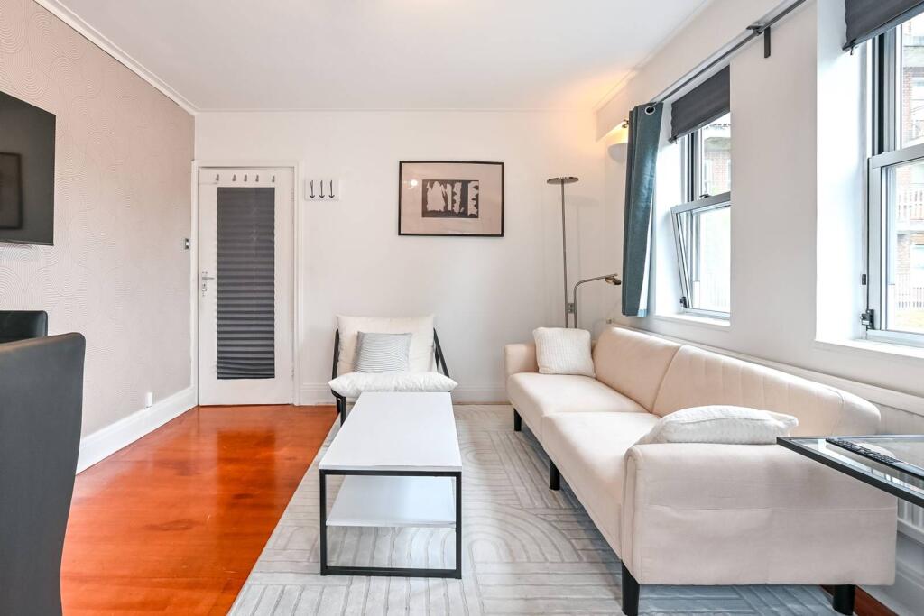 2 bed 1st Floor Flat for rent in Camden Town. From Foxtons - Marylebone 2 bed 1st Floor Flat for rent in Camden Town. From Foxtons - Marylebone