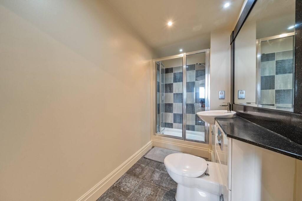 2 bed 1st Floor Flat for rent in Paddington. From Foxtons - Marylebone