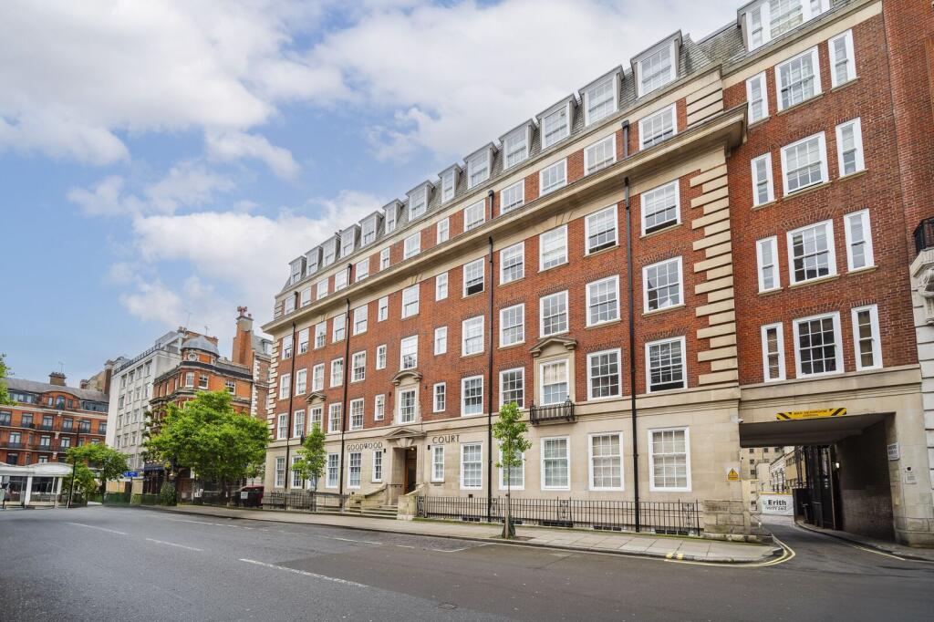 1 bed 1st Floor Flat for rent in London. From Foxtons - Marylebone