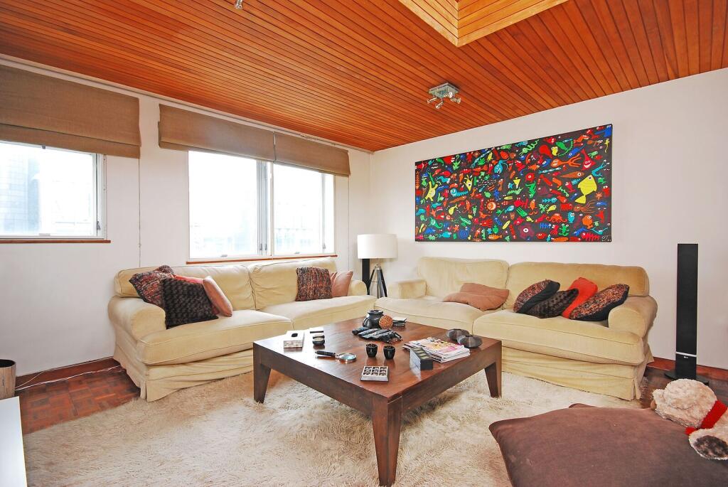 2 bed 1st Floor Flat for rent in London. From Foxtons - Marylebone