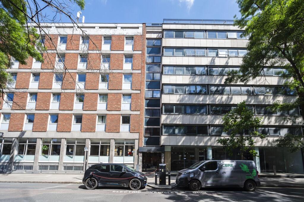 2 bed 1st Floor Flat for rent in Camden Town. From Foxtons - Marylebone