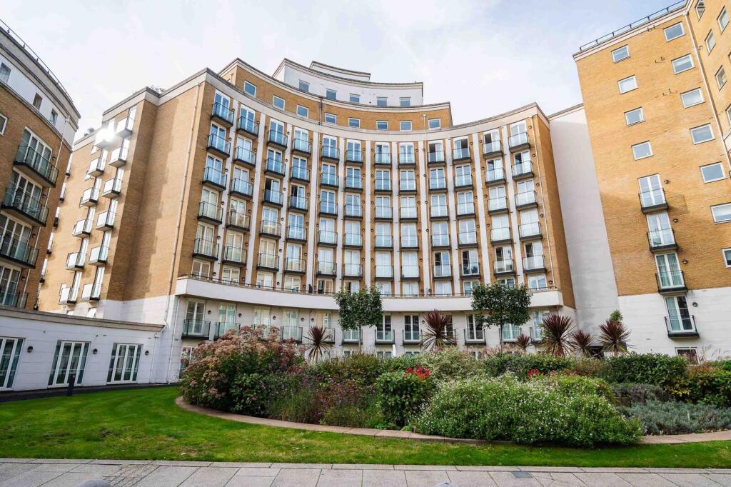 2 bed 1st Floor Flat for rent in Camden Town. From Foxtons - Marylebone
