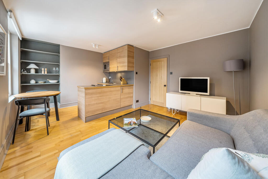 1 bed 1st Floor Flat for rent in London. From Foxtons - Marylebone