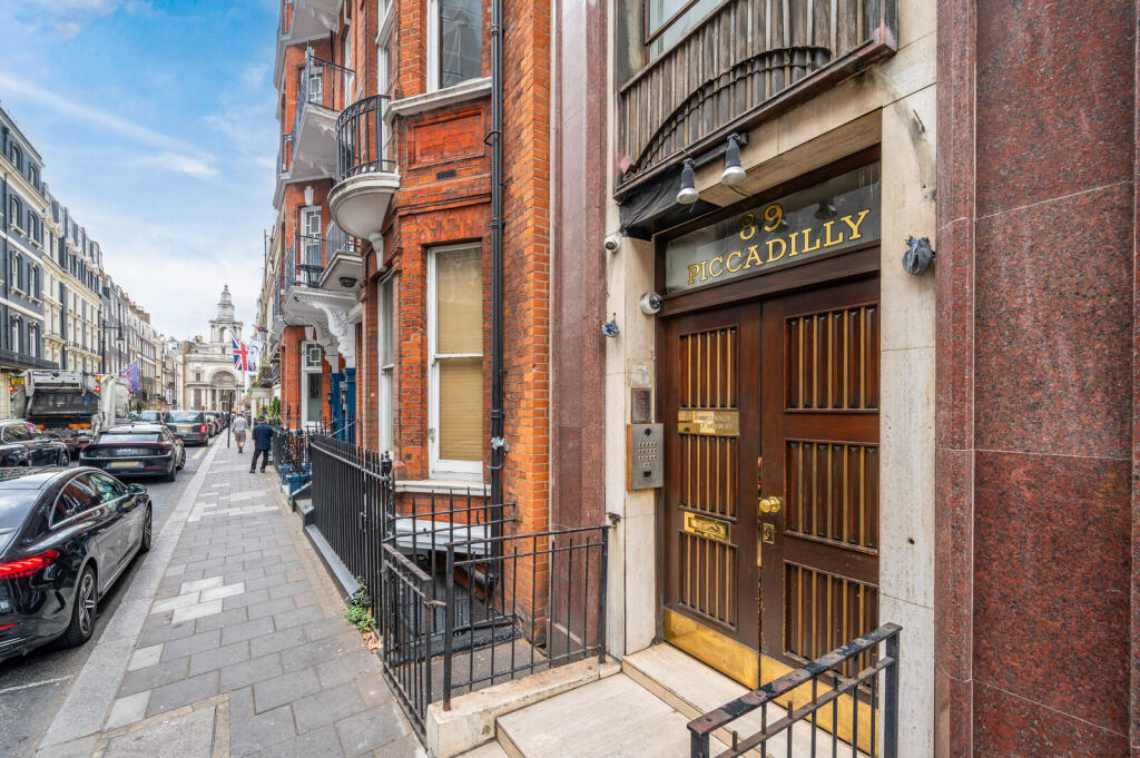 2 bed 1st Floor Flat for rent in Westminster. From Foxtons - Marylebone