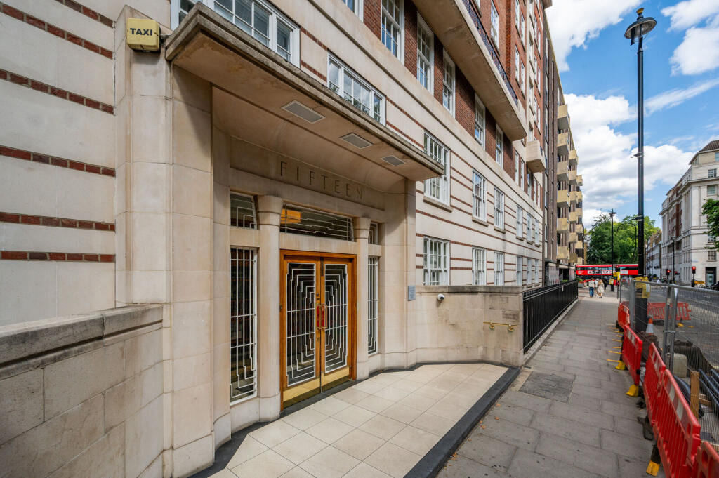 3 bed 1st Floor Flat for rent in London. From Foxtons - Marylebone