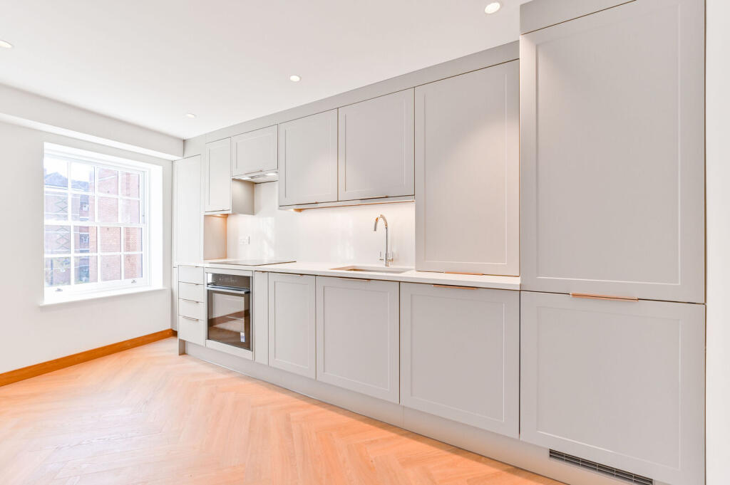1 bed 1st Floor Flat for rent in London. From Foxtons - Marylebone