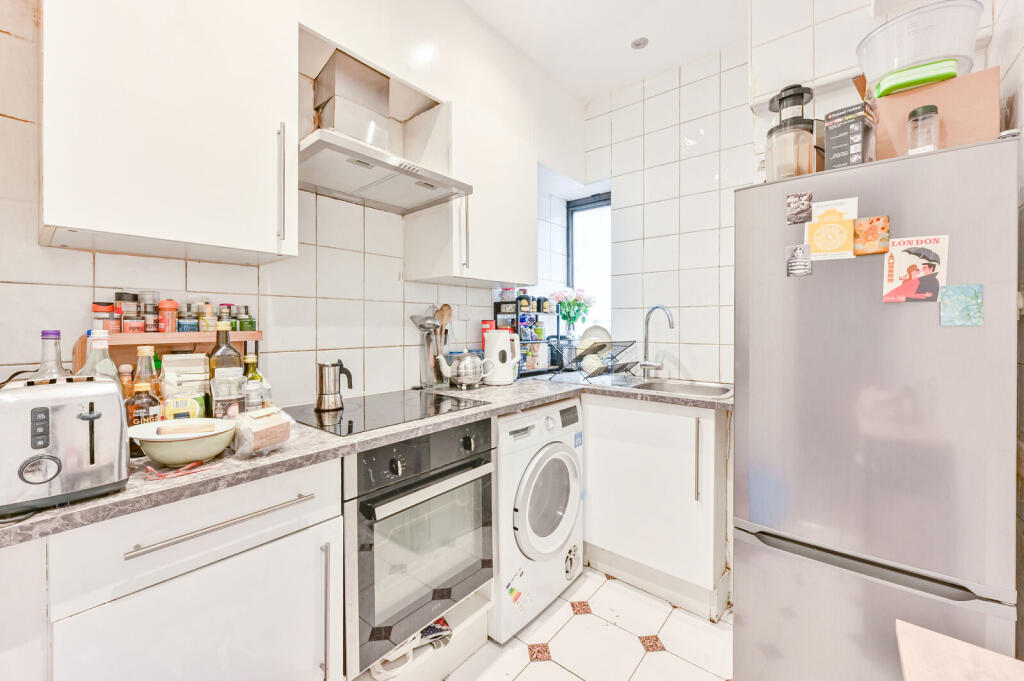 1 bed 1st Floor Flat for rent in London. From Foxtons - Marylebone
