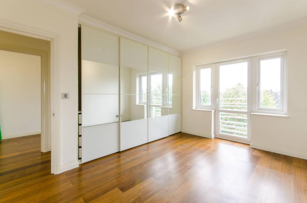 2 bed 1st Floor Flat for rent in London. From Foxtons - North Finchley