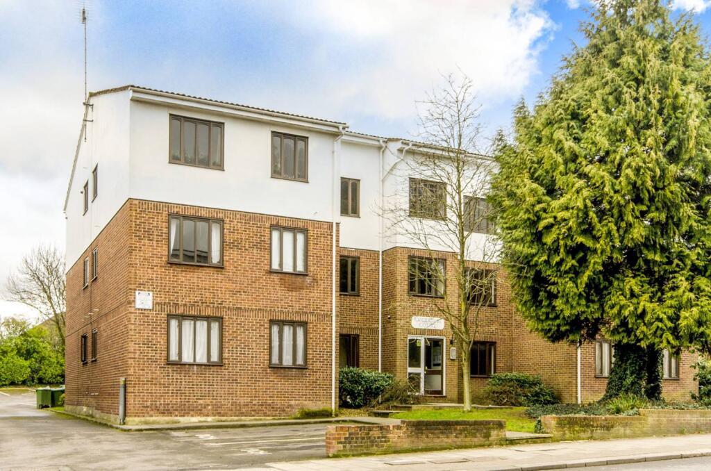 1 bed 1st Floor Flat for rent in Barnet. From Foxtons - North Finchley