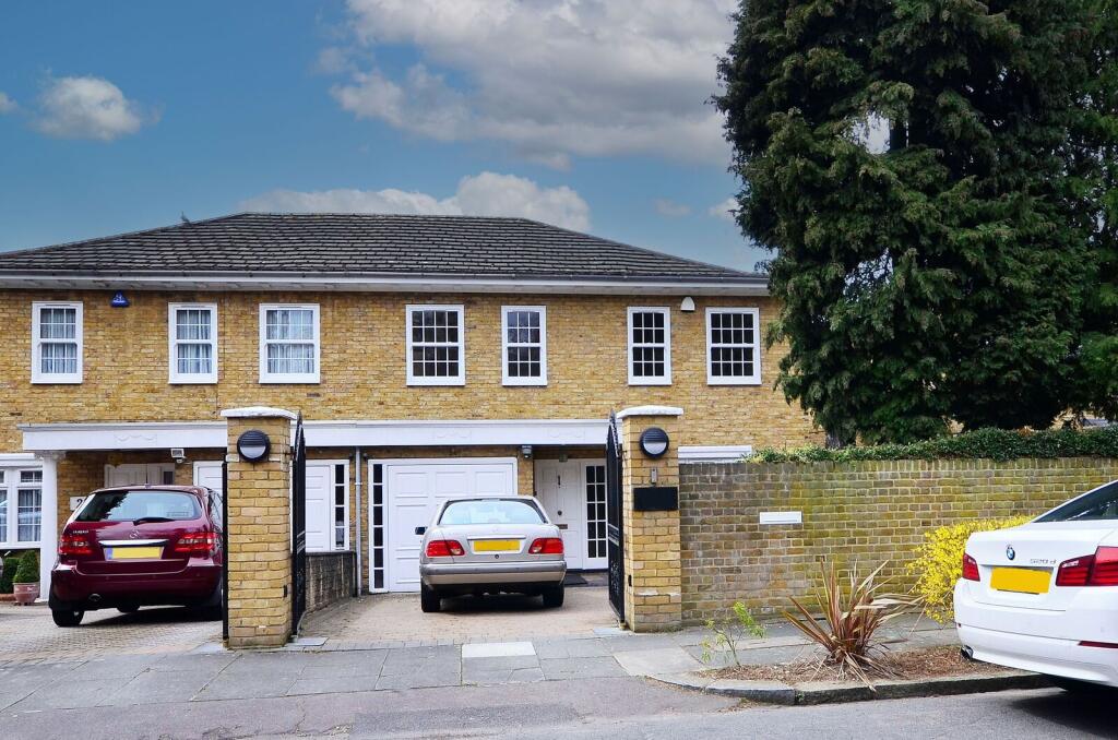 4 bed Semi Detached for rent in London. From Foxtons - North Finchley 4 bed Semi Detached for rent in London. From Foxtons - North Finchley