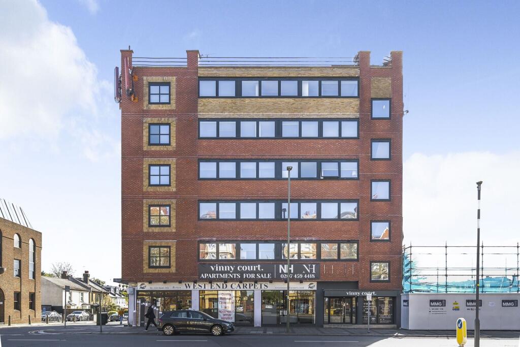 1 bed 1st Floor Flat for rent in Friern Barnet. From Foxtons - North Finchley