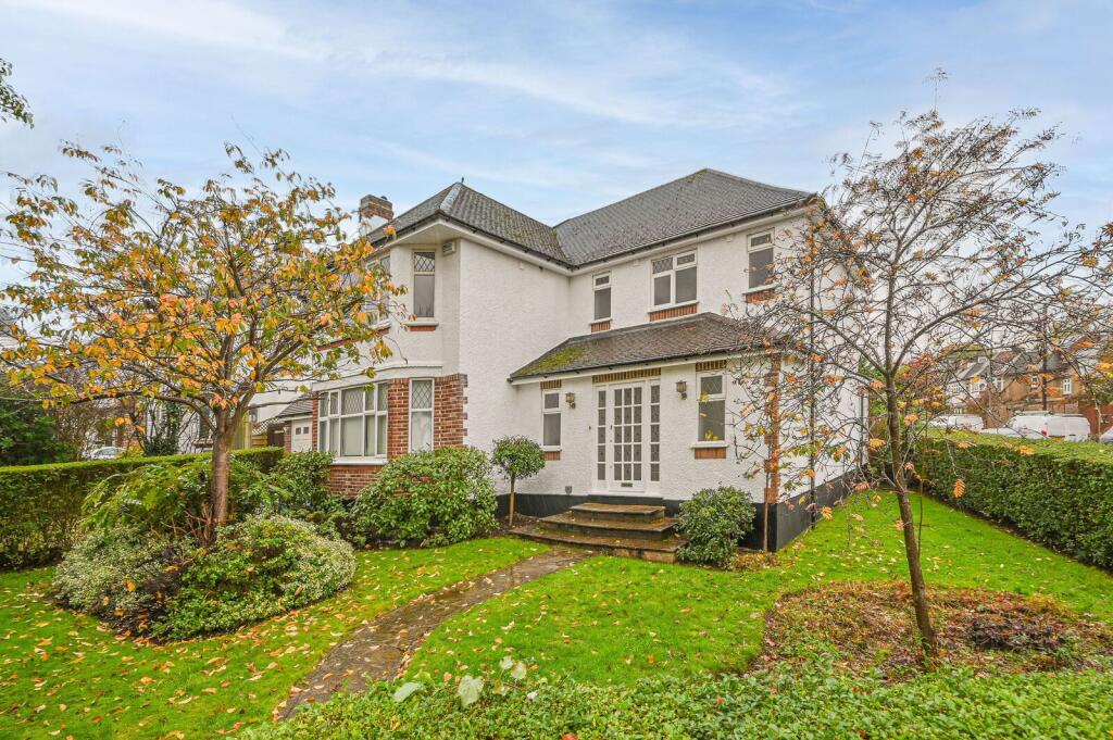 4 bed Detached for rent in Barnet. From Foxtons - North Finchley