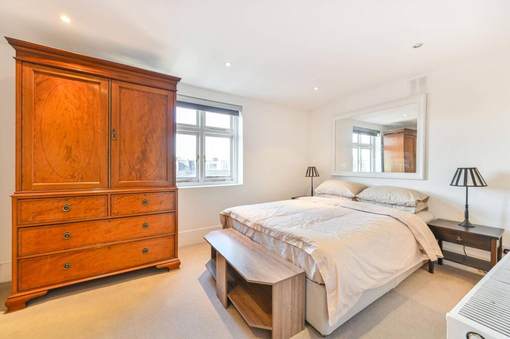 2 bed 1st Floor Flat for rent in London. From Foxtons - Notting Hill