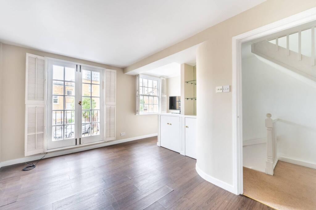 2 bed Mid Terraced House for rent in London. From Foxtons - Notting Hill