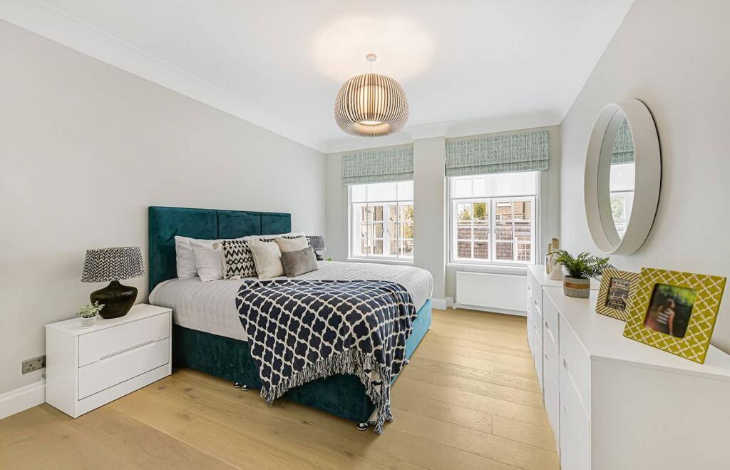 2 bed 1st Floor Flat for rent in London. From Foxtons - Notting Hill