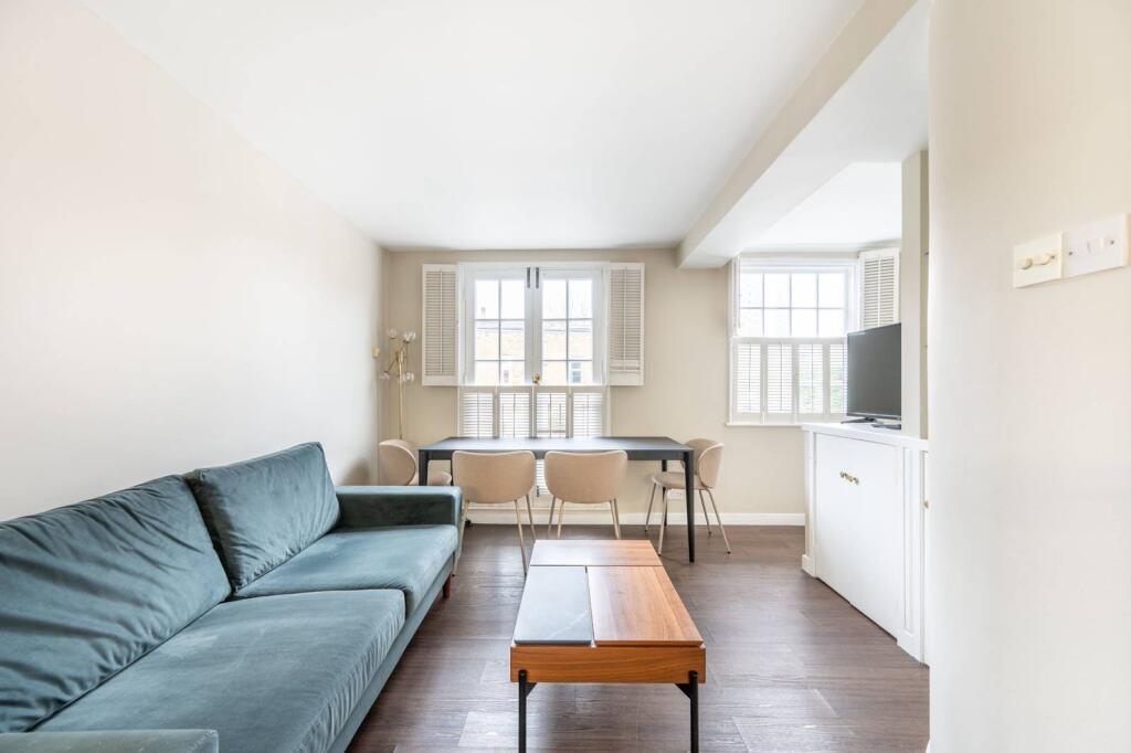 2 bed Mid Terraced House for rent in London. From Foxtons - Notting Hill