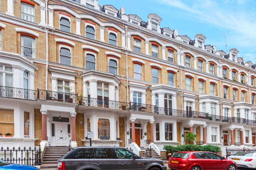 4 bed 1st Floor Flat for rent in London. From Foxtons - Notting Hill 4 bed 1st Floor Flat for rent in London. From Foxtons - Notting Hill
