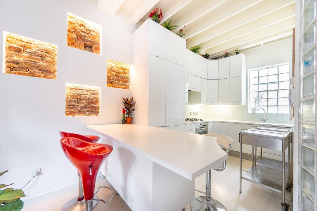 4 bed Detached for rent in London. From Foxtons - Notting Hill 4 bed Detached for rent in London. From Foxtons - Notting Hill