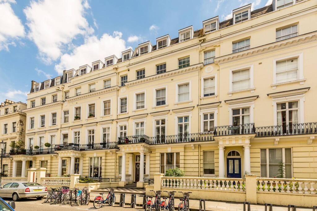 1 bed 1st Floor Flat for rent in London. From Foxtons - Notting Hill