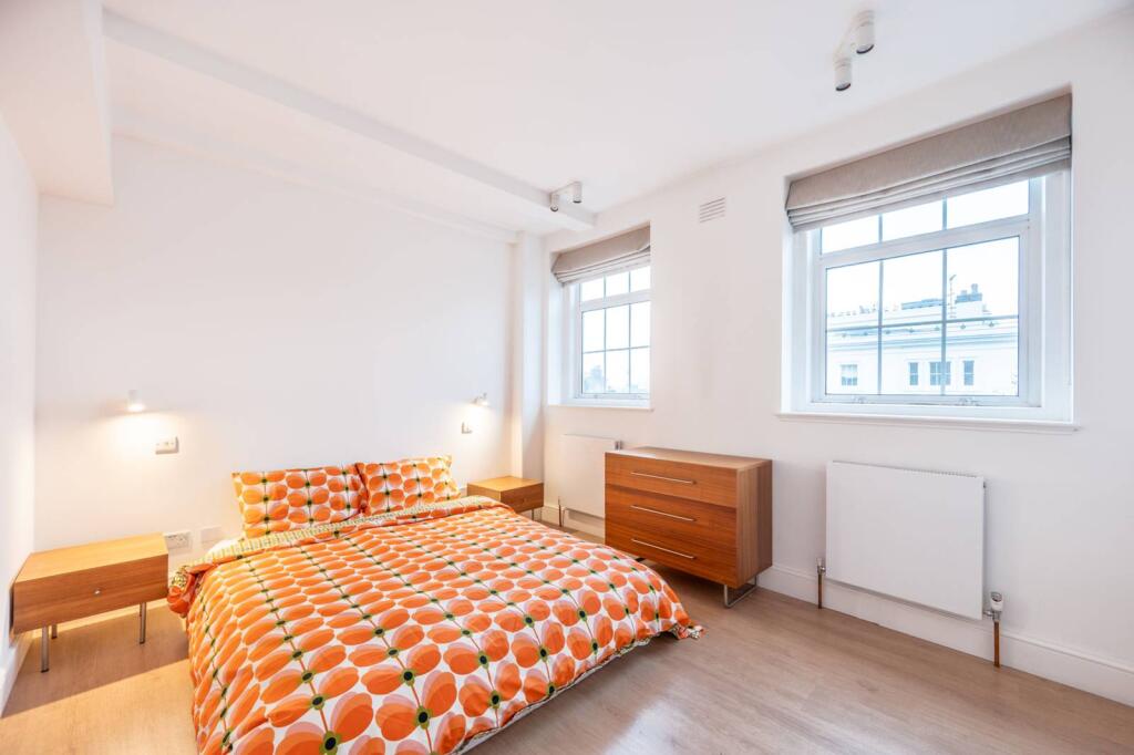 1 bed 1st Floor Flat for rent in London. From Foxtons - Notting Hill