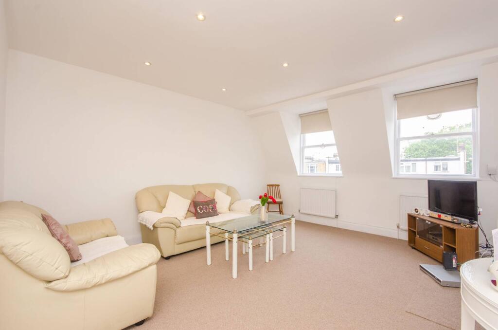 2 bed 1st Floor Flat for rent in London. From Foxtons - Notting Hill