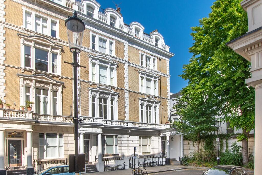 1 bed 1st Floor Flat for rent in London. From Foxtons - Notting Hill