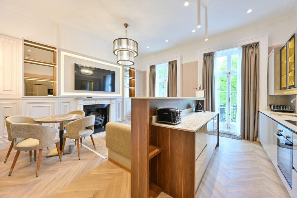 2 bed 1st Floor Flat for rent in Kensington. From Foxtons - Notting Hill 2 bed 1st Floor Flat for rent in Kensington. From Foxtons - Notting Hill