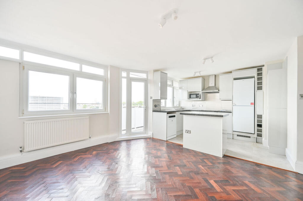 2 bed 1st Floor Flat for rent in Kensington. From Foxtons - Notting Hill