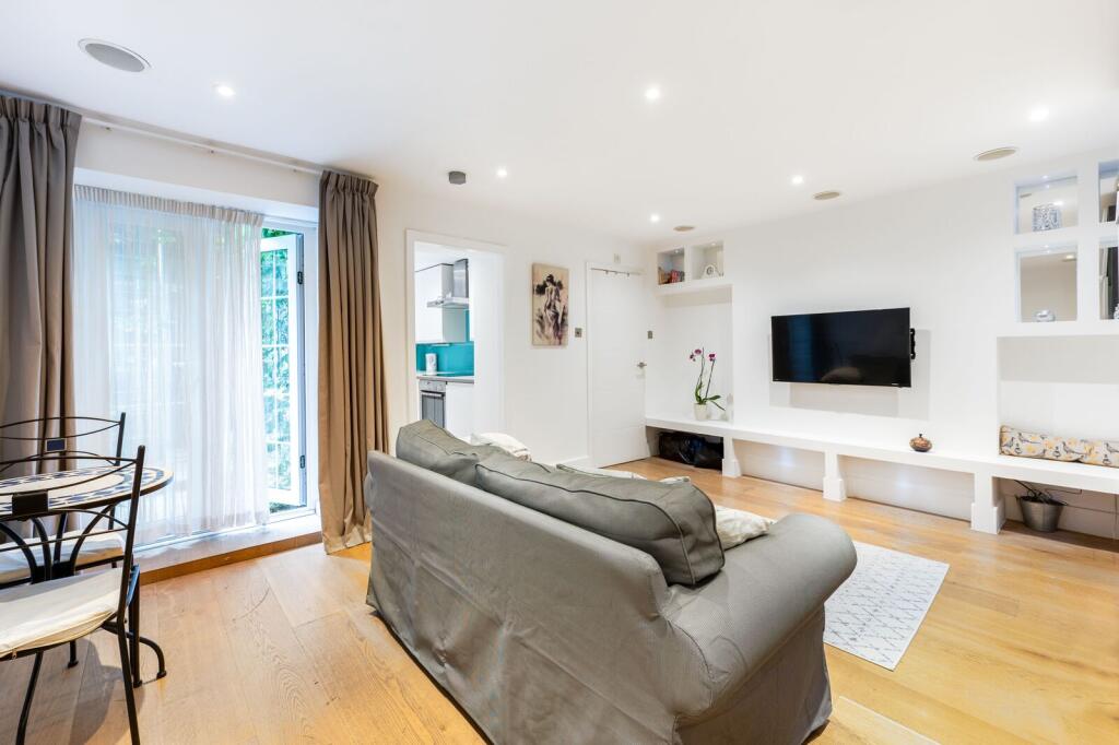 4 bed Studio for rent in London. From Foxtons - Notting Hill