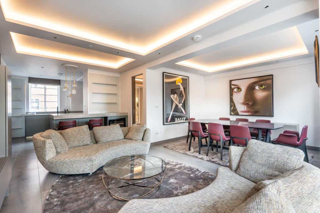 3 bed 1st Floor Flat for rent in London. From Foxtons - Notting Hill