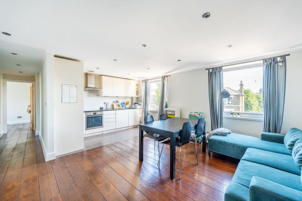 2 bed 1st Floor Flat for rent in London. From Foxtons - Notting Hill