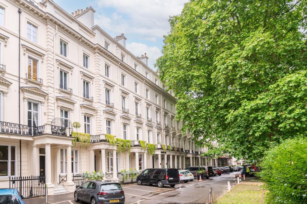 1 bed 1st Floor Flat for rent in London. From Foxtons - Notting Hill