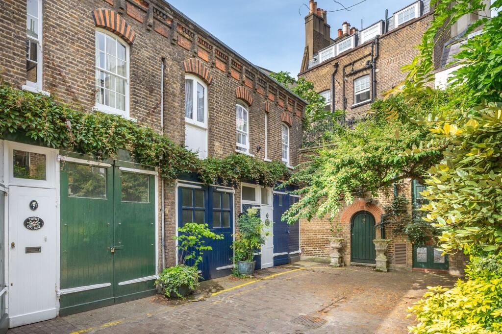 1 bed Annexe for rent in Kensington. From Foxtons - Notting Hill