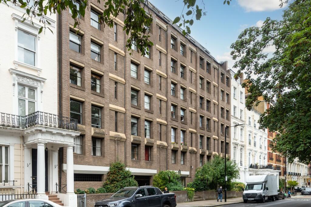 3 bed 1st Floor Flat for rent in Paddington. From Foxtons - Notting Hill 3 bed 1st Floor Flat for rent in Paddington. From Foxtons - Notting Hill