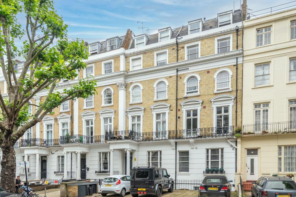 1 bed 1st Floor Flat for rent in London. From Foxtons - Notting Hill