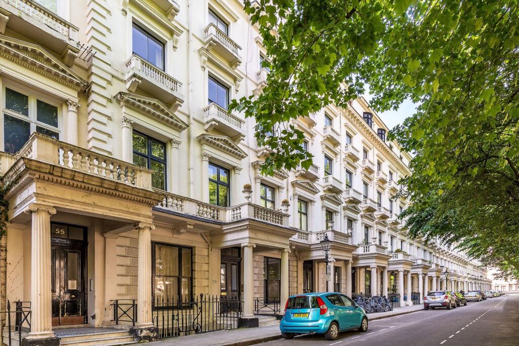 1 bed 1st Floor Flat for rent in London. From Foxtons - Notting Hill