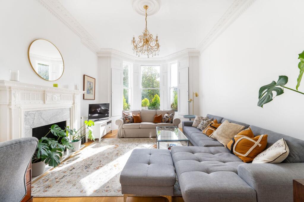 3 bed Annexe for rent in London. From Foxtons - Notting Hill 3 bed Annexe for rent in London. From Foxtons - Notting Hill