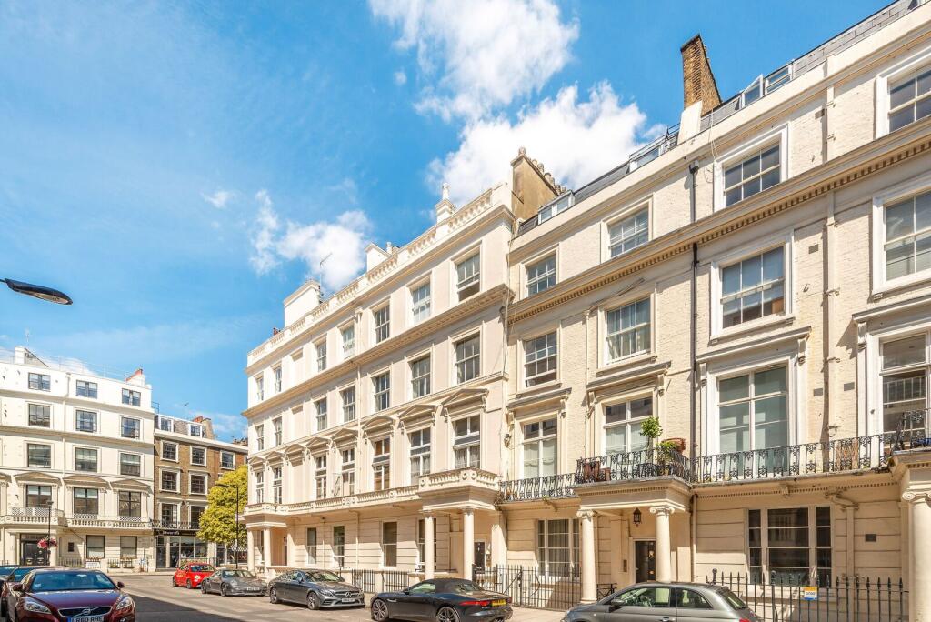 1 bed 1st Floor Flat for rent in London. From Foxtons - Notting Hill