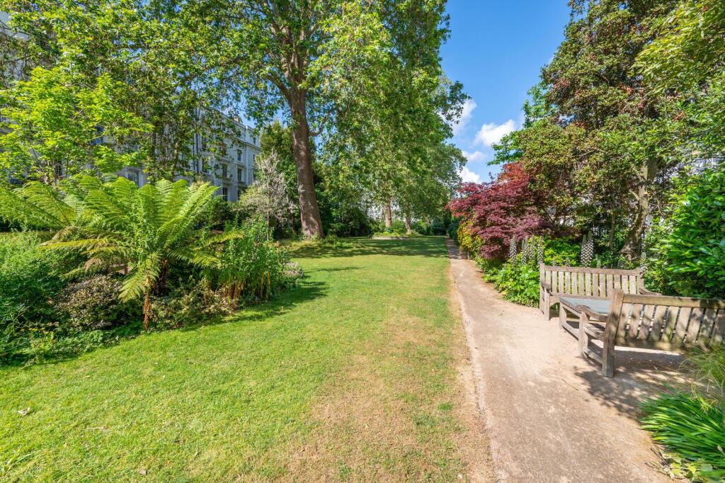 2 bed 1st Floor Flat for rent in London. From Foxtons - Notting Hill 2 bed 1st Floor Flat for rent in London. From Foxtons - Notting Hill