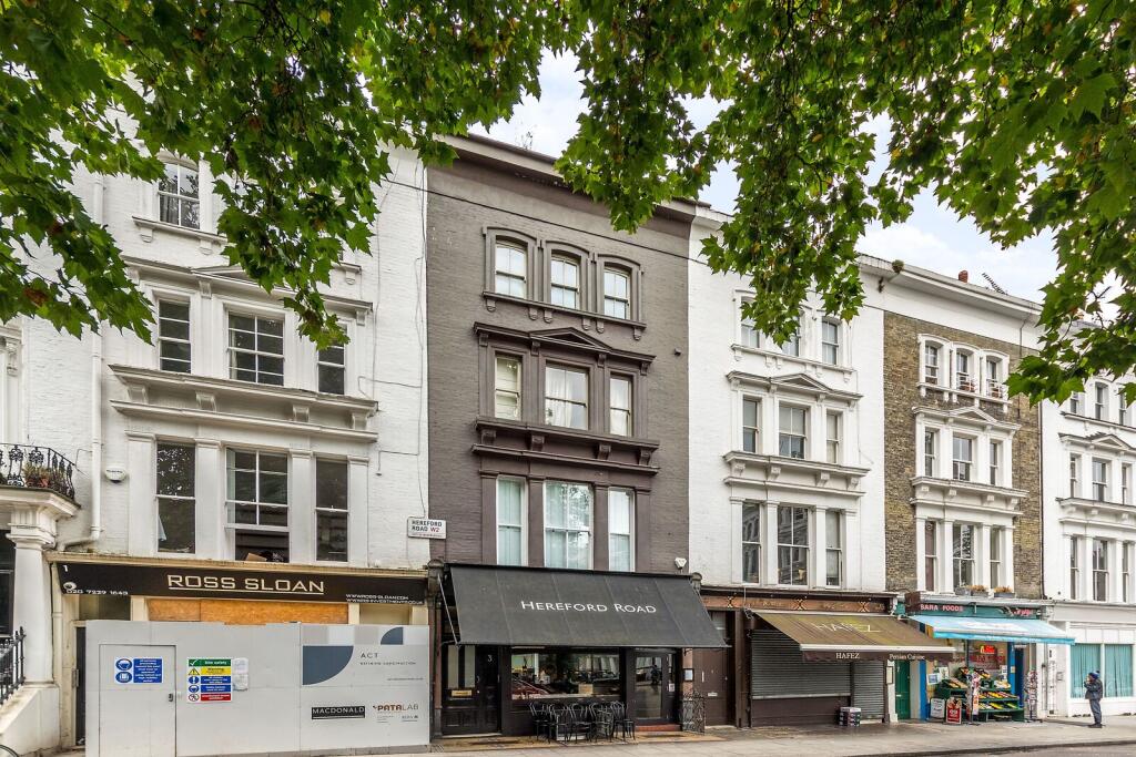 1 bed 1st Floor Flat for rent in London. From Foxtons - Notting Hill