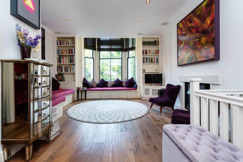 2 bed 1st Floor Flat for rent in London. From Foxtons - Notting Hill 2 bed 1st Floor Flat for rent in London. From Foxtons - Notting Hill