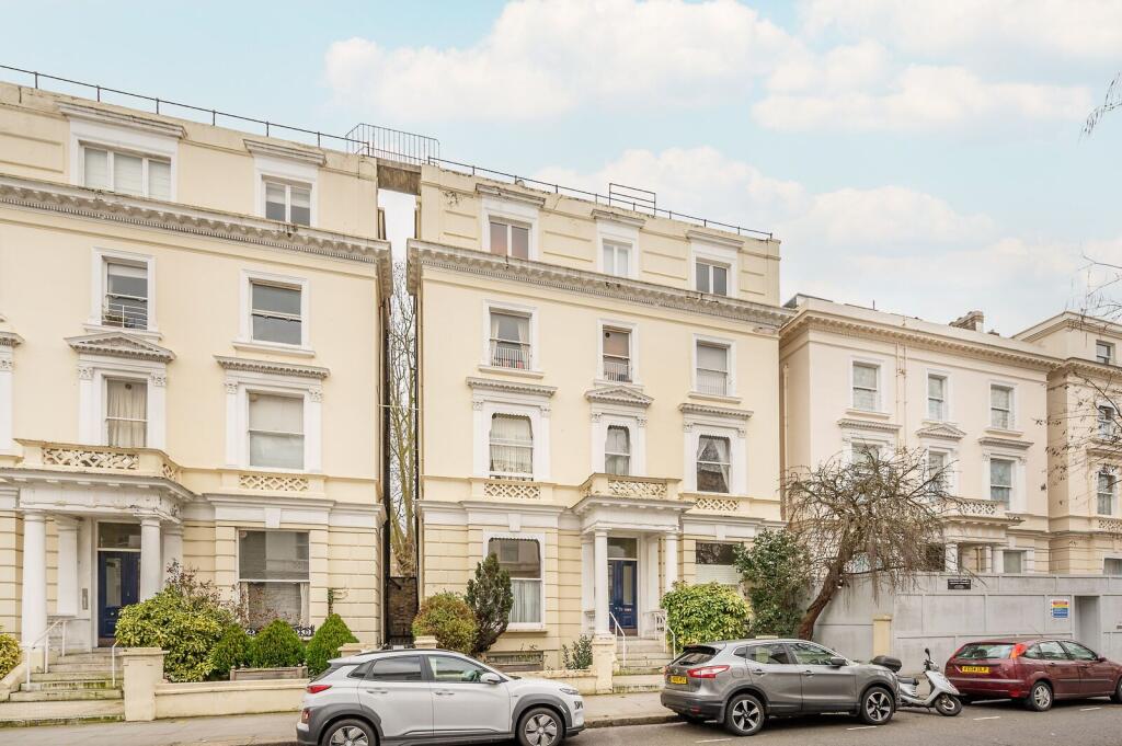2 bed 1st Floor Flat for rent in London. From Foxtons - Notting Hill 2 bed 1st Floor Flat for rent in London. From Foxtons - Notting Hill